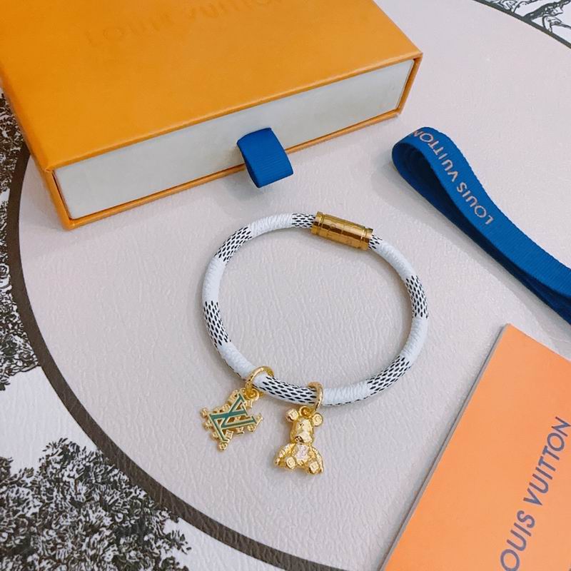 LV Bracelet 05yxh38