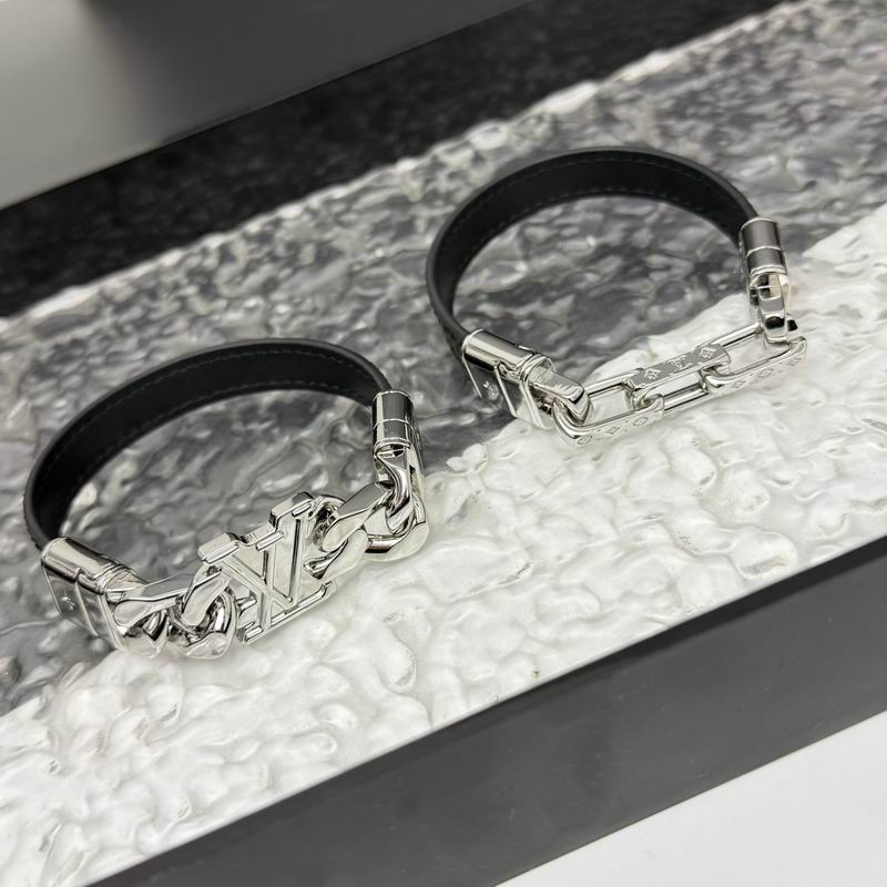 LV Bracelet 05yxh74