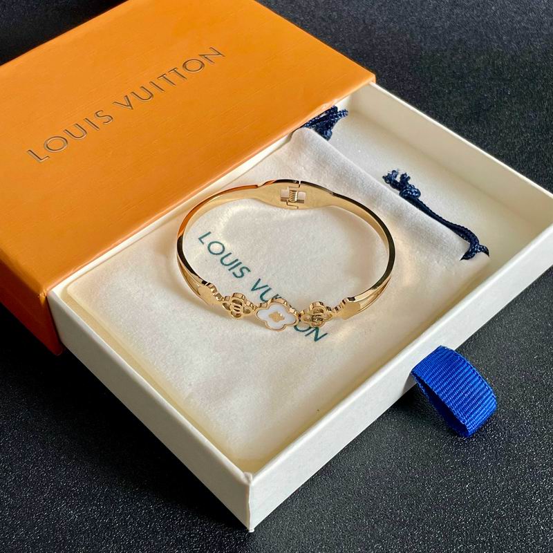 LV Bracelet 05yxh88