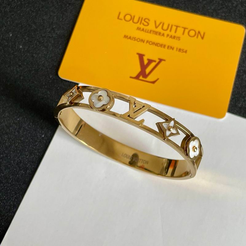 LV Bracelet 07yxh12