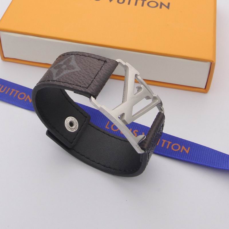 LV Bracelet 08yxq15