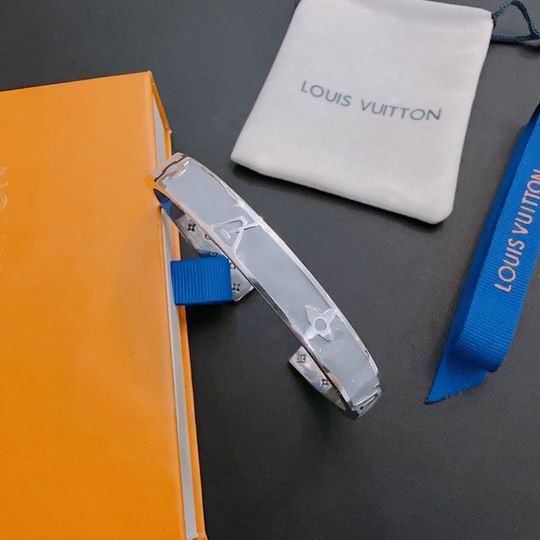 LV Bracelet 11lyh670
