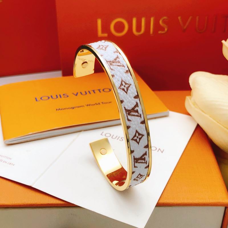 LV Bracelet 11yxx119