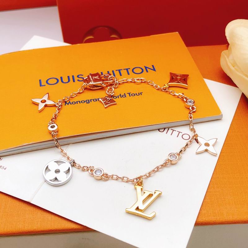 LV Bracelet 11yxx132