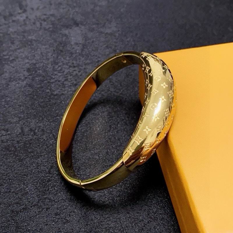 LV Bracelet 11yxx142