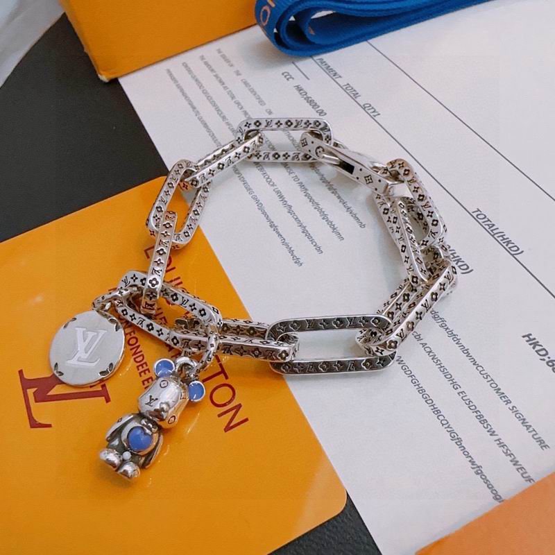 LV Bracelet 11yxx149