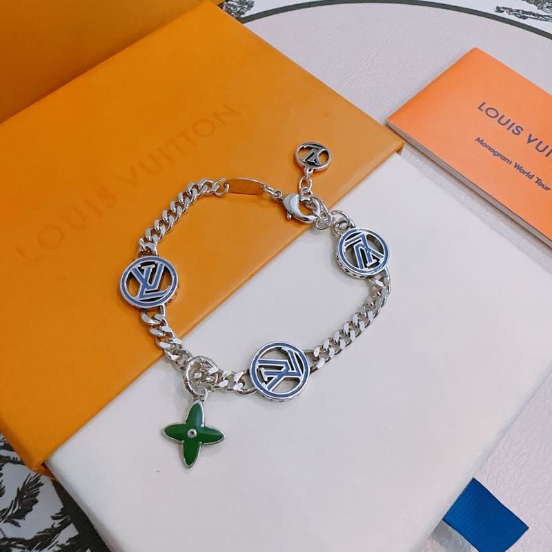 LV Bracelet 11yxx170