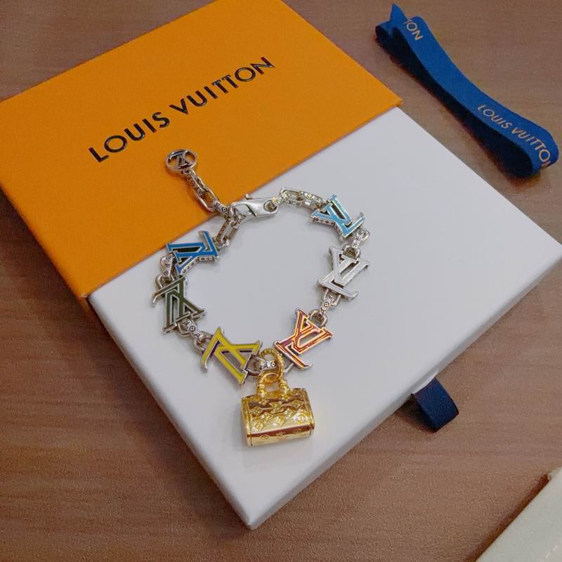 LV Bracelet 11yxx172