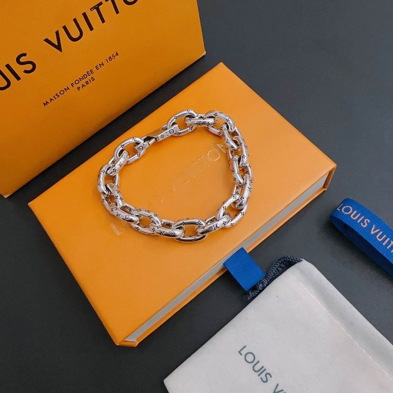 LV Bracelet 11yxx21