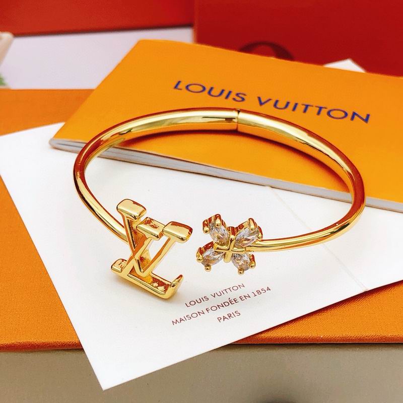 LV Bracelet 11yxx66