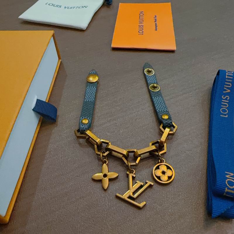 LV Bracelet 11yxx98