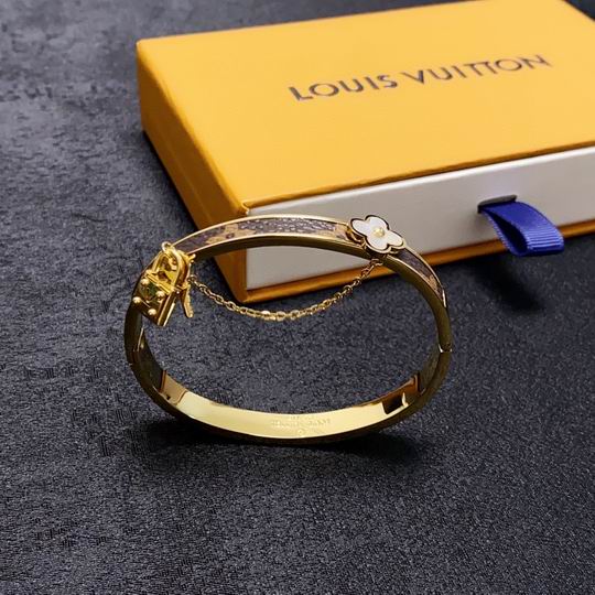 LV Bracelet 12lyh961