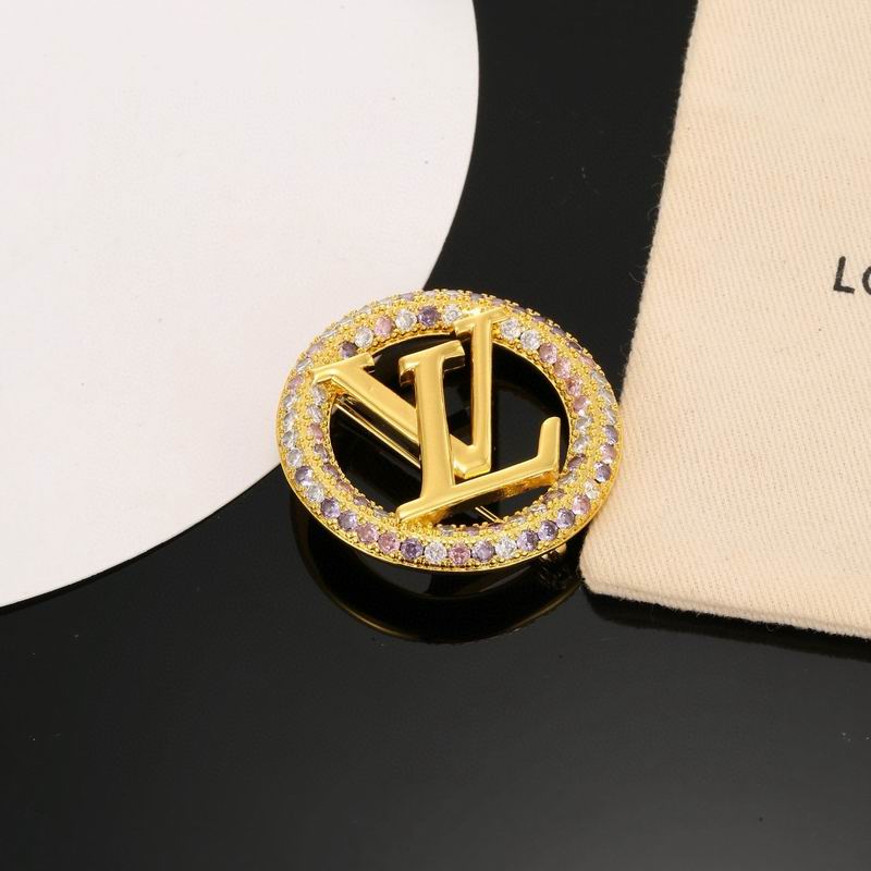 LV Brooch 03yxs04