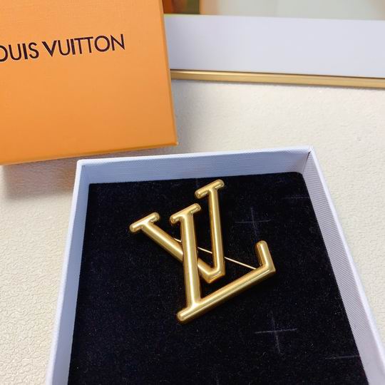 LV Brooch 11lyh12