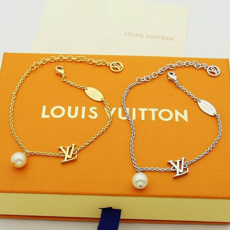 LV Bracelet 08yxq14
