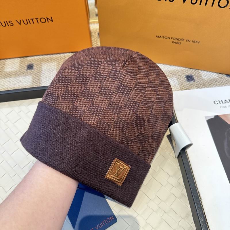 LV Hat 012405