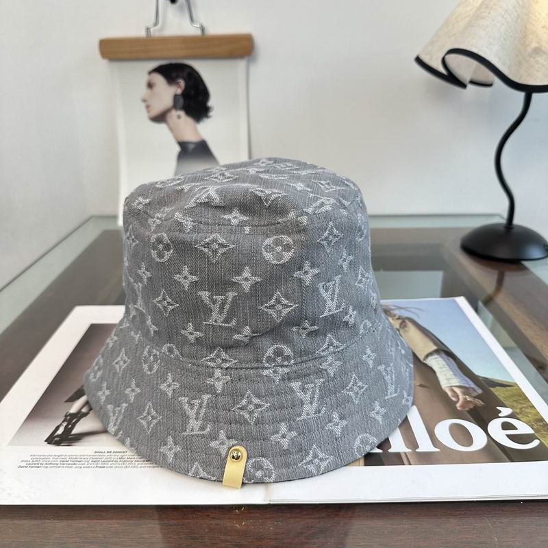 LV Hat 060101