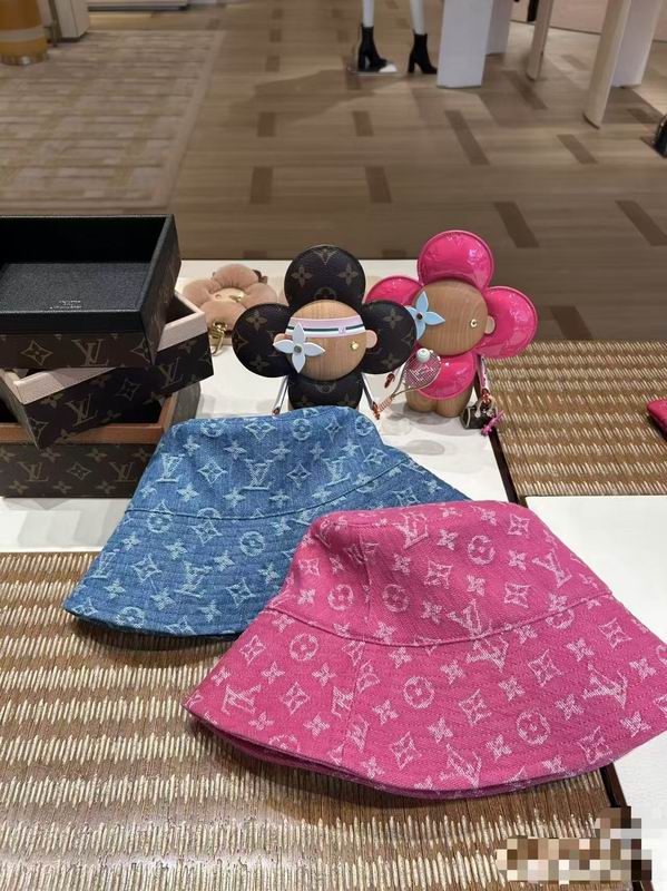 LV Hat dx21