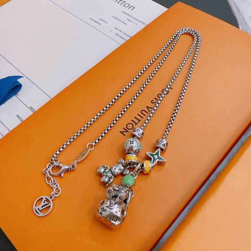 LV Necklace 01yxx273