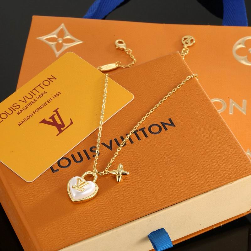 LV Necklace 01yxx277