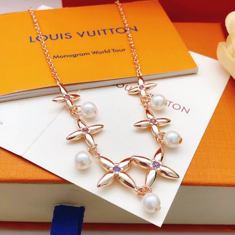 LV Necklace 03yxs208