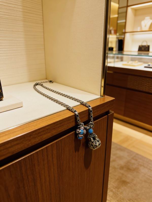 LV Necklace 03yxs228