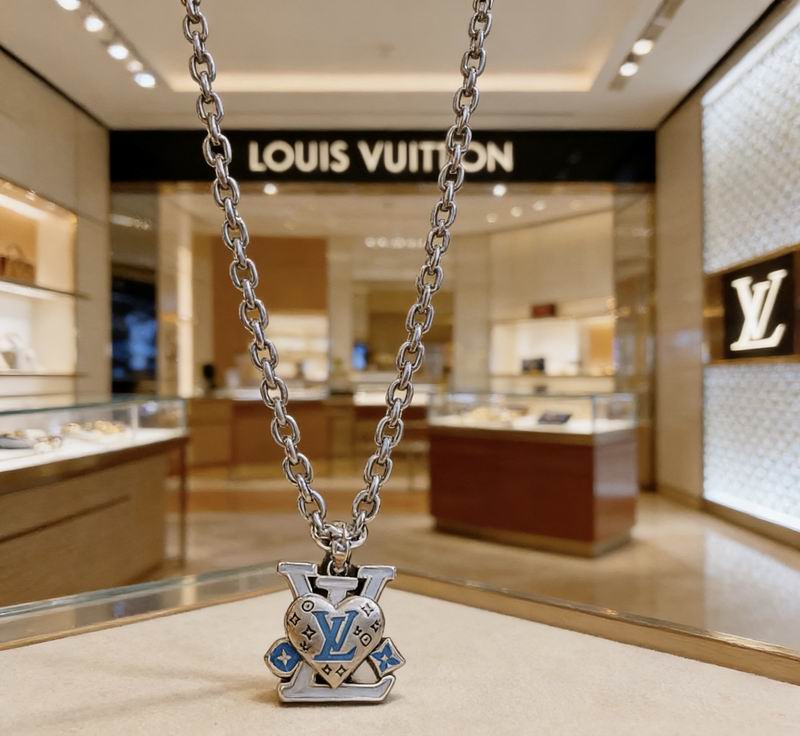 LV Necklace 03yxs259