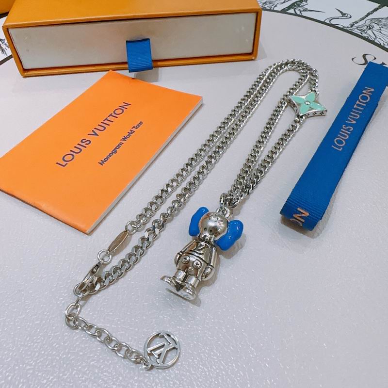 LV Necklace 04yxh21
