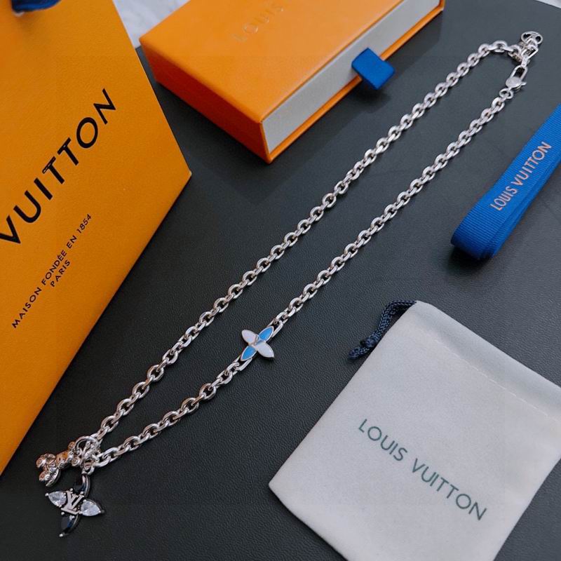 LV Necklace 04yxh42