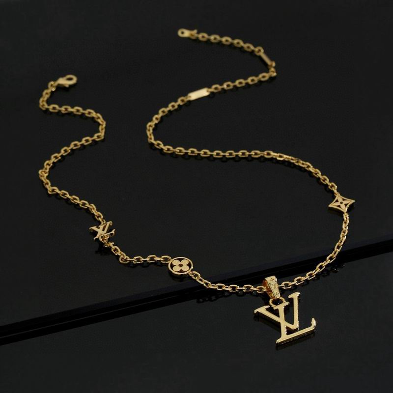 LV Necklace 04yxs337