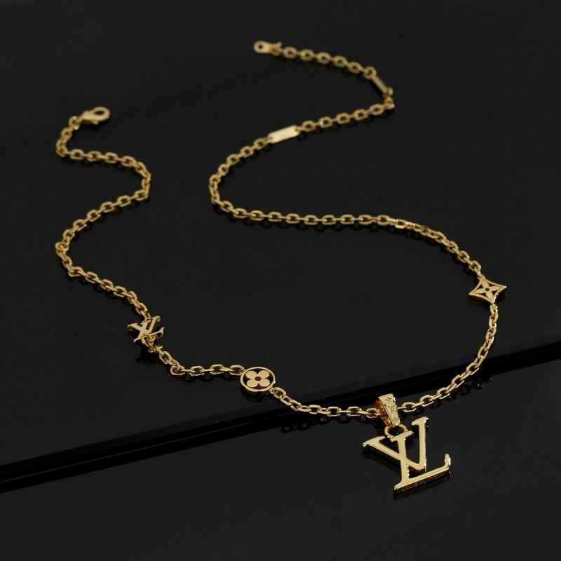 LV Necklace 04yxs55
