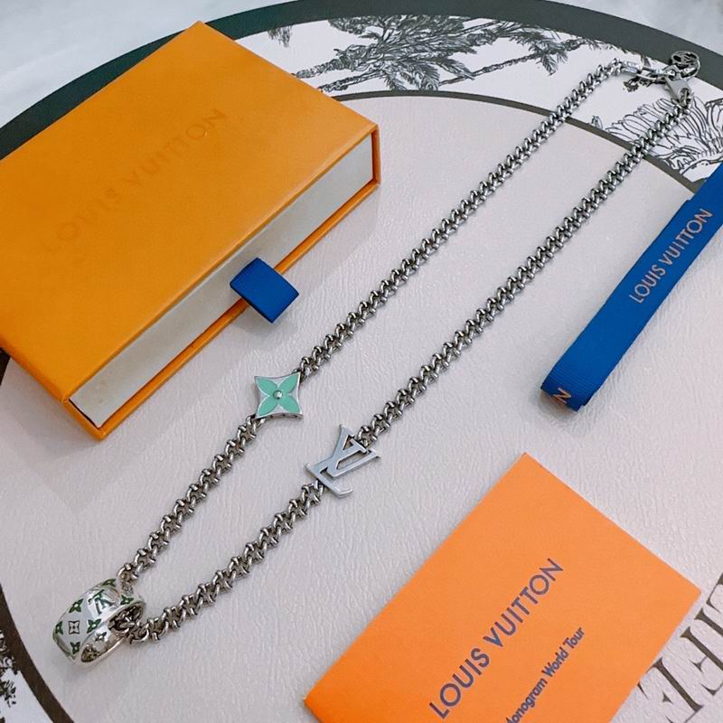 LV Necklace 04yxs68