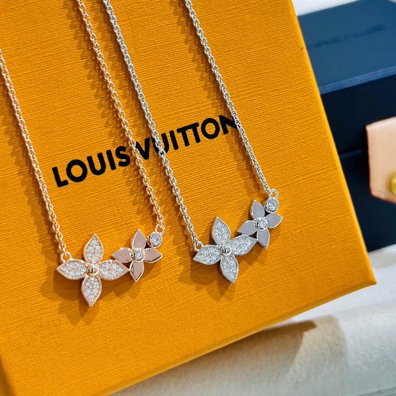 LV Necklace 05yxh29