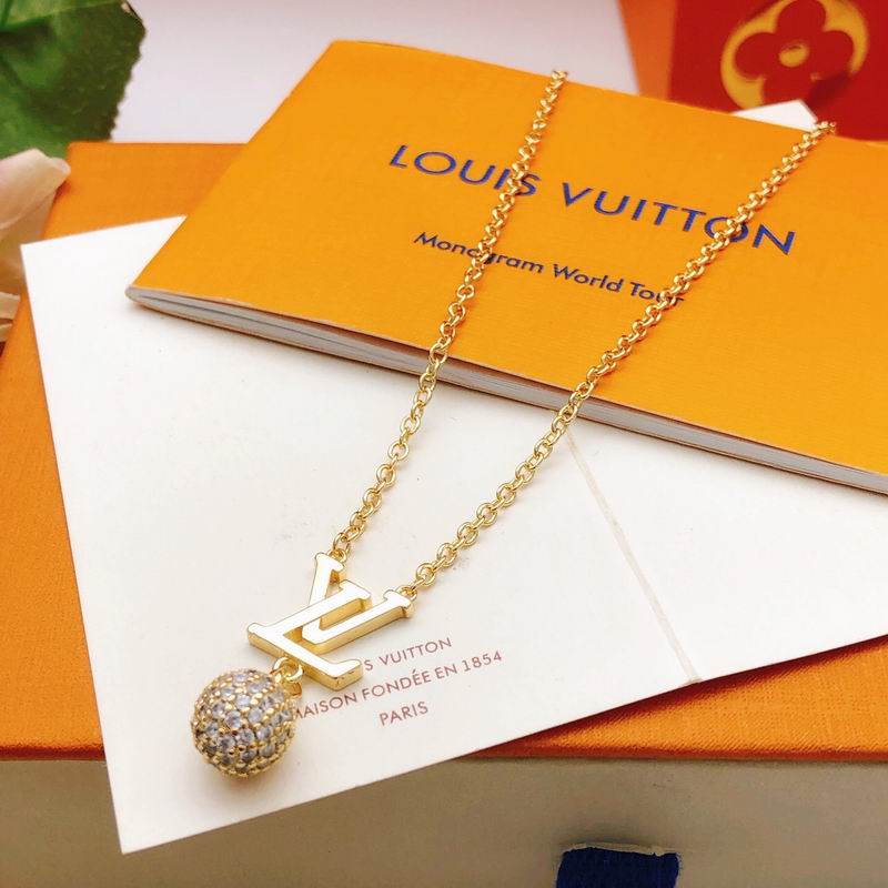 LV Necklace 05yxs77