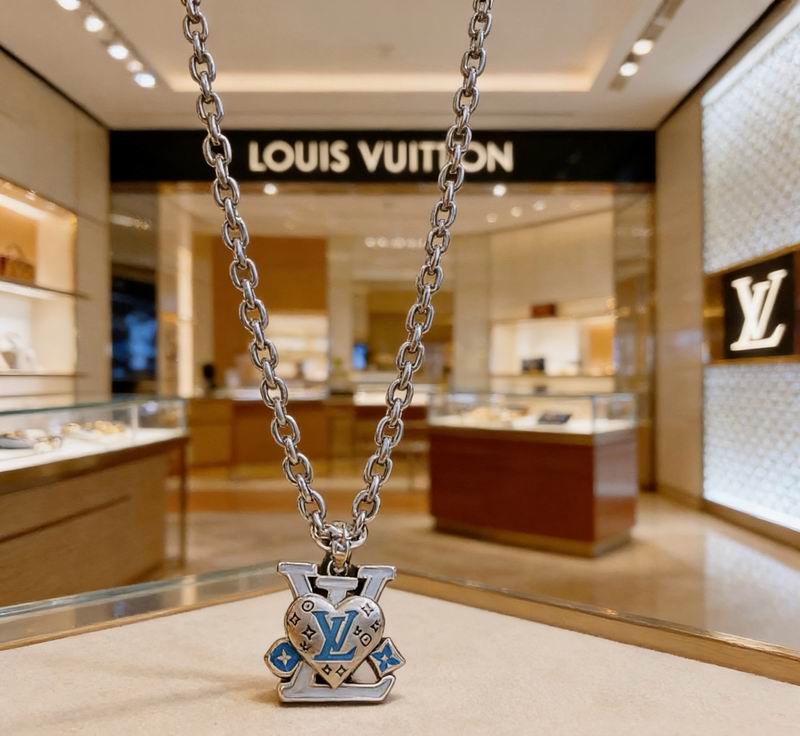LV Necklace 05yxs86