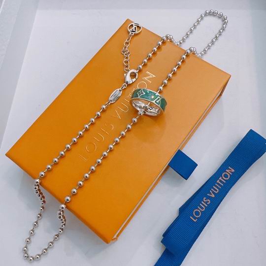 LV Necklace 11lyh652