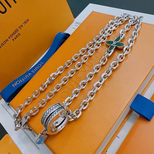 LV Necklace 11lyh665