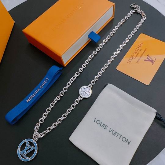 LV Necklace 11lyh686