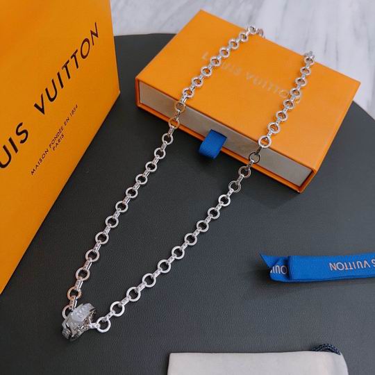 LV Necklace 11lyh704