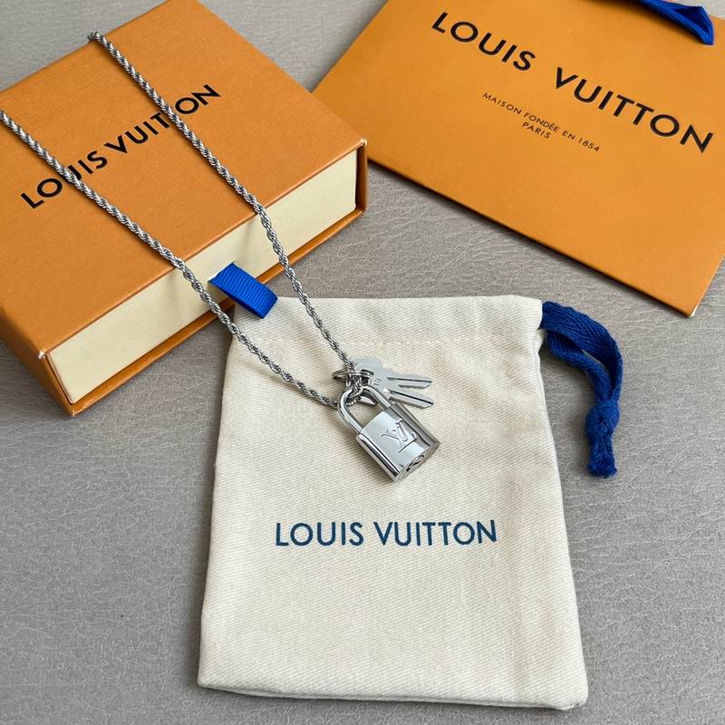 LV Necklace 11yxx77