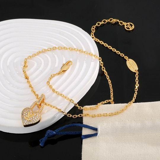 LV Necklace 12lyh723