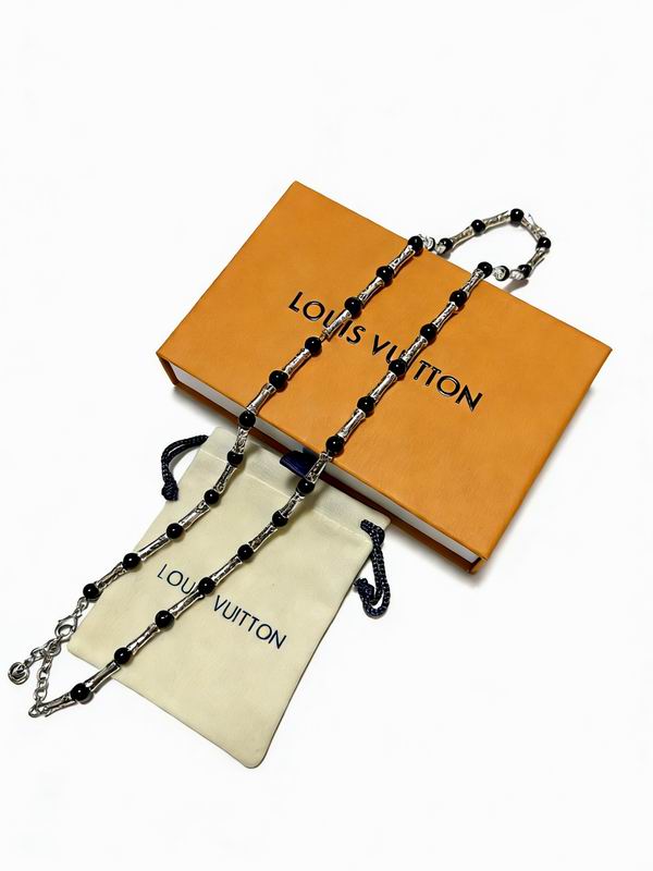 LV Necklace 12yxx249
