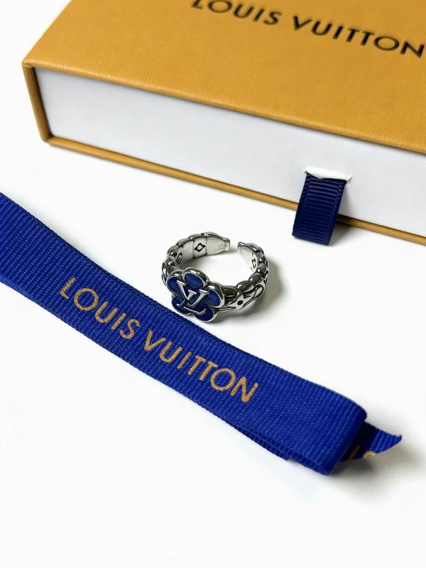 LV Ring 03yxs48