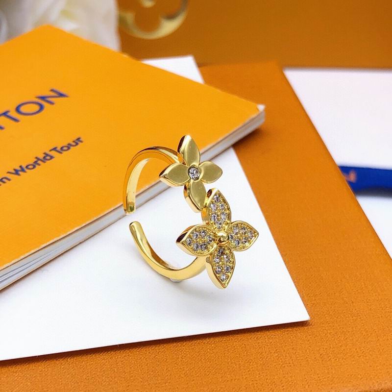 LV Ring 04yxs88