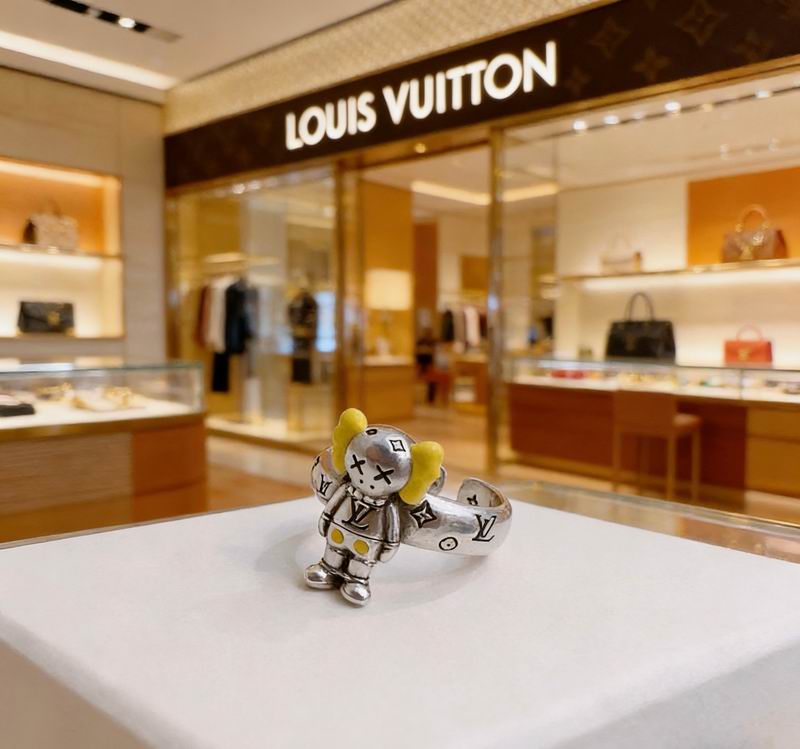 LV Ring 05yxs25