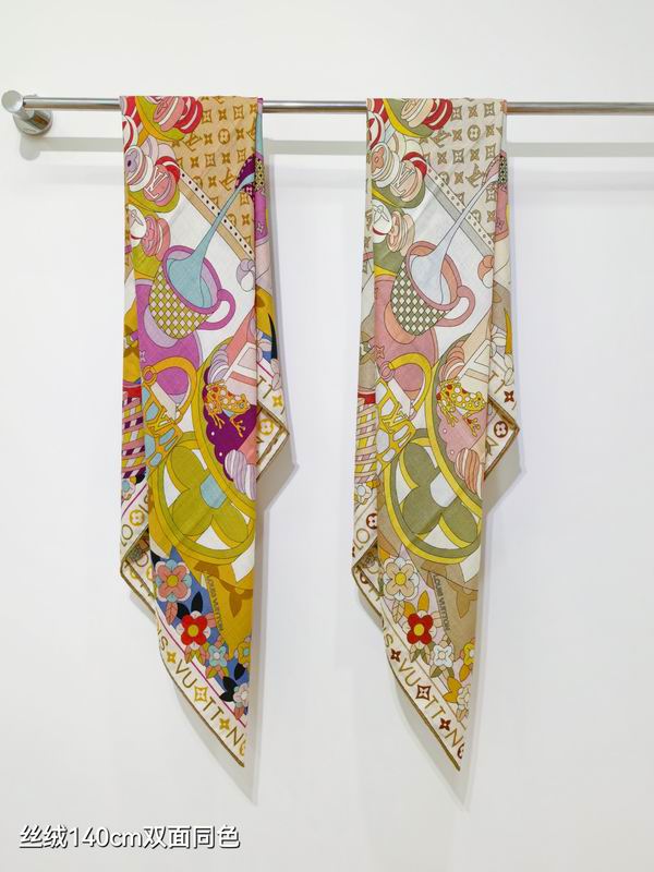 LV Scarf 140X140cm 70%羊绒30%真丝 E100803