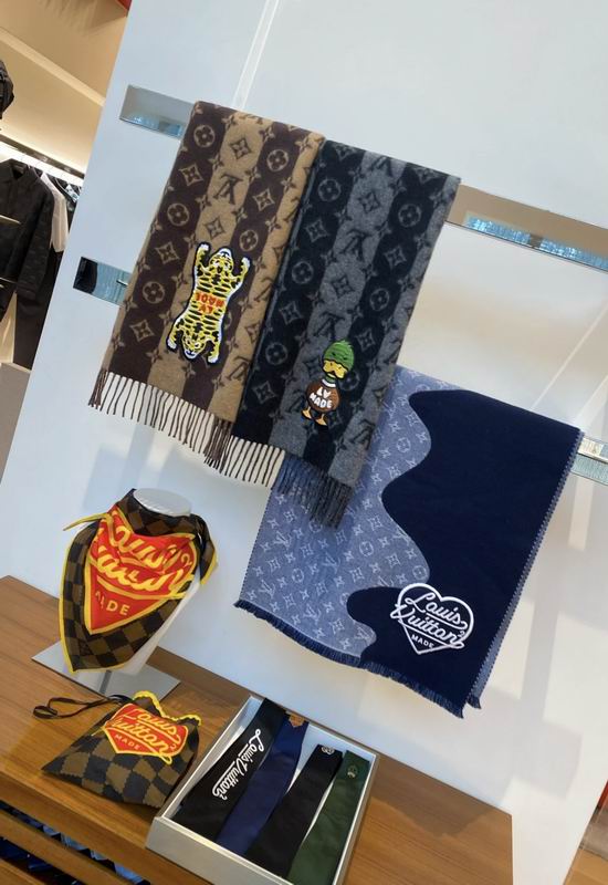 LV Scarf 200X43cm 100%绵羊毛 E120511