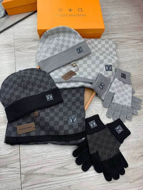 LV Scarf Hat Gloves hm20