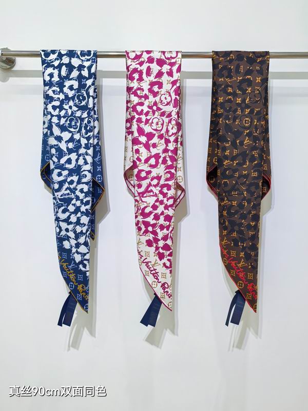 LV Silk Scarf 90X90cm E041839