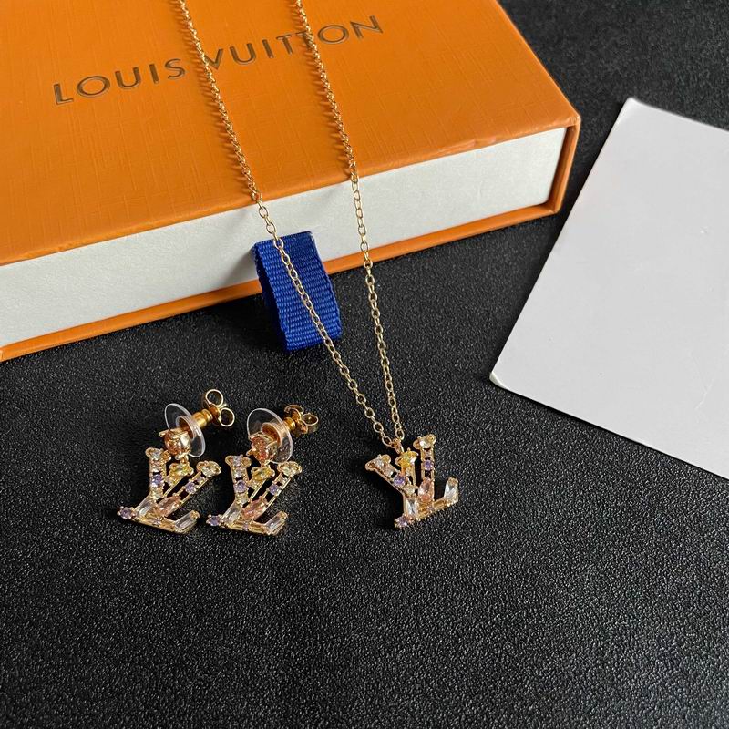 LV Suits 05yxs12